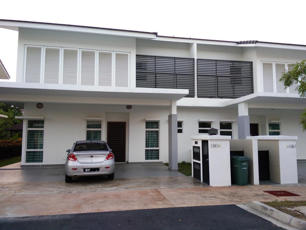 Juniper Guest House Putrajaya Extérieur photo